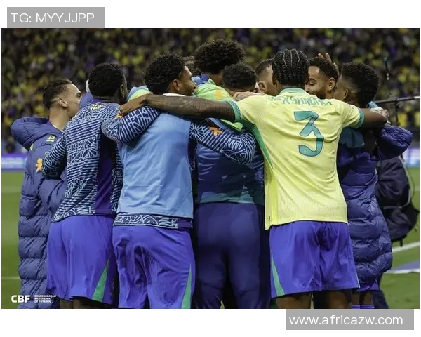巴西男足队员在世界杯赛场上展现出色表现，取得连胜好成绩
