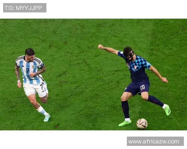 迪马尔科精彩破门助力国米赢得关键比赛胜利 迪马尔科精彩破门助力国米赢得关键比赛胜利