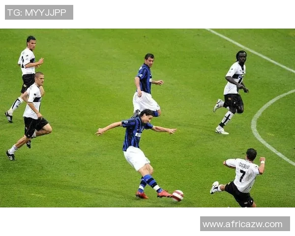 国际米兰1-0战胜AC米兰，夺得米兰德比战胜利