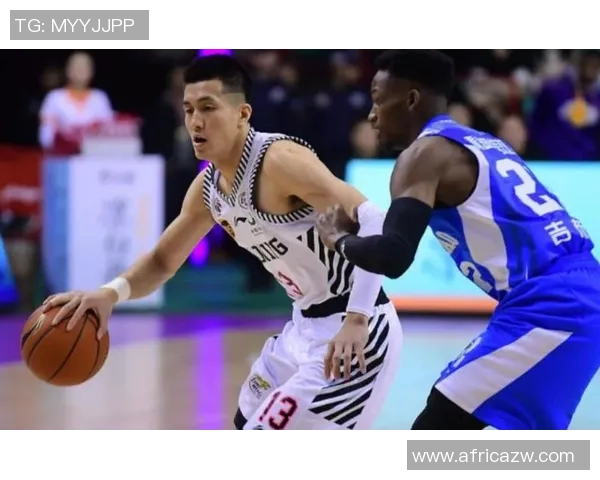 辽宁本钢引进外援巴塞克斯:提升内线防守与进攻效率的强劲助力 辽宁本钢引进外援巴塞克斯:提升内线防守与进攻效率的强劲助力